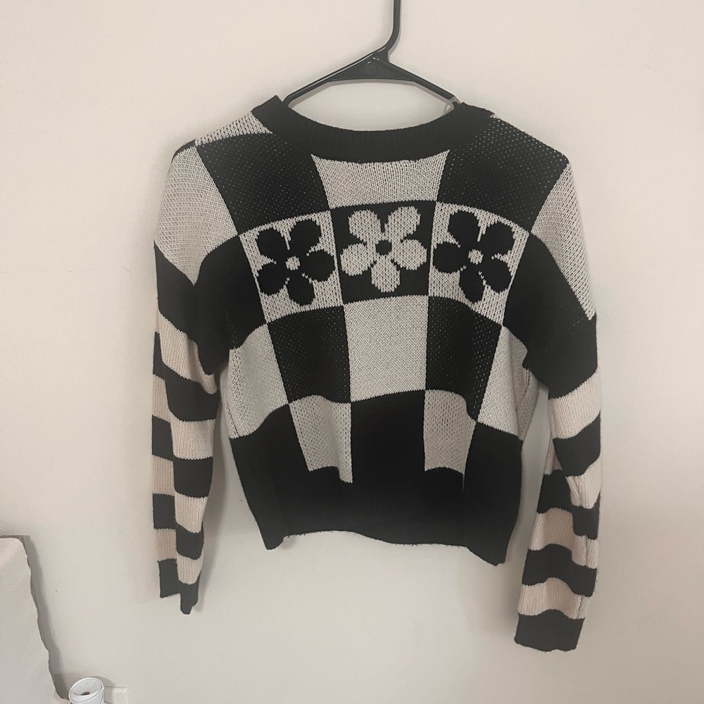 No Boundaries Black and White Checkered Crew Neck Sweater